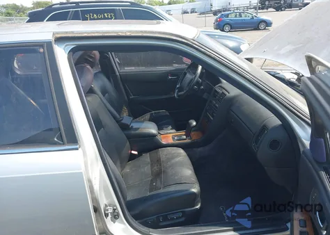 1993 Lexus Ls 400 z USA, uszkodzony, nr VIN JT8UF11E2P0178212